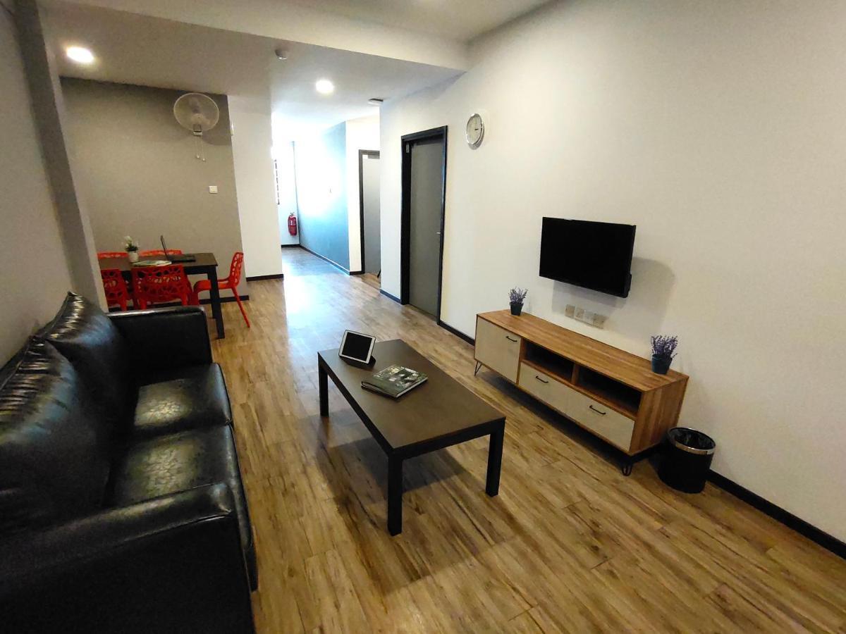 Hotel 3-plus 2*