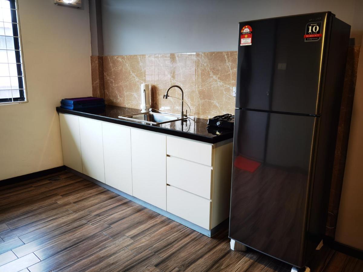Hotel 3-plus
